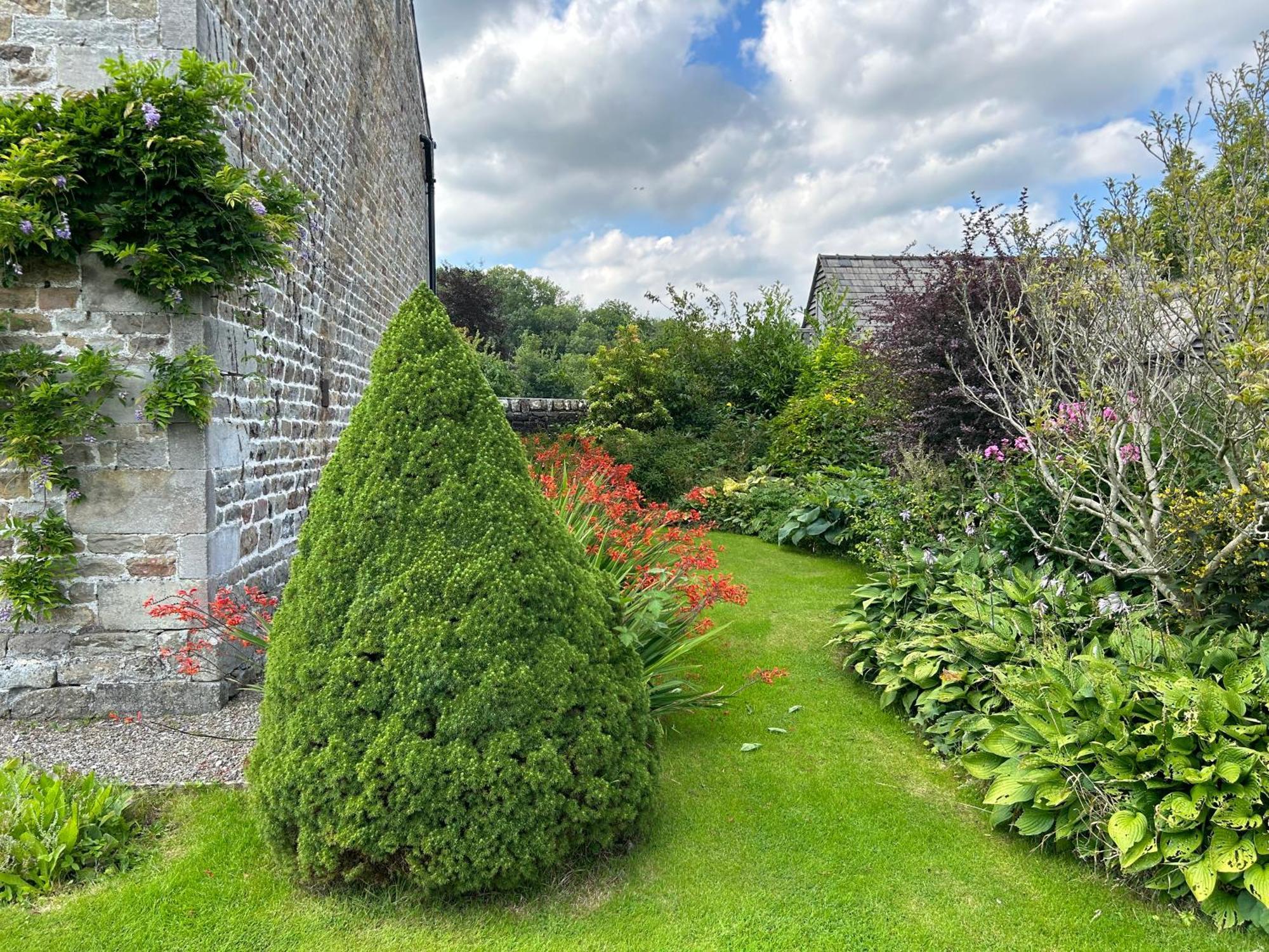 Large Country Farmhouse Waddington  Exterior foto
